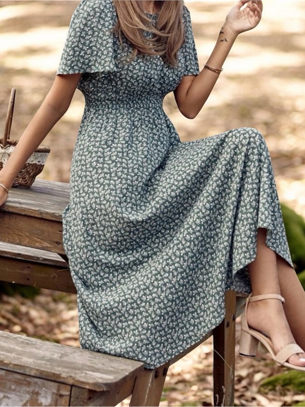 Women's Blue Floral Shirred Waist Maxi Dress Size M - Picture 7 of 7